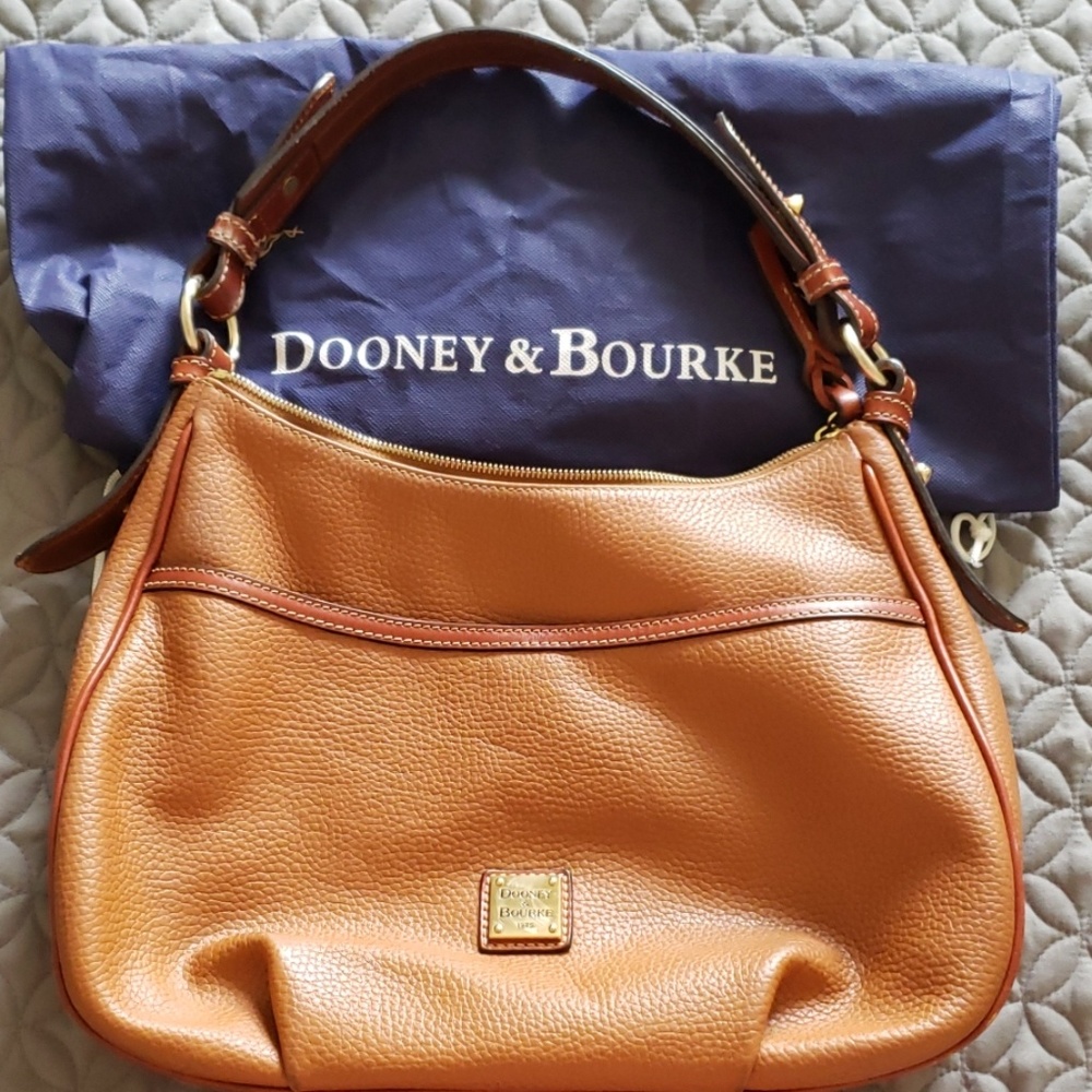 Dooney & Bourke
